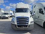 Used 2022 Freightliner Cascadia Detroit Diesel DD15 Semi Truck with Sleeper Cab for sale #550492 - photo 3