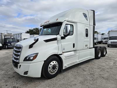 Used 2022 Freightliner Cascadia Detroit Diesel DD15 Semi Truck with Sleeper Cab for sale #567883 - photo 1