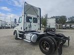 Used 2018 Freightliner Cascadia Detroit DD13 Semi Truck for sale #683770 - photo 2