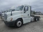 Used 2018 Freightliner Cascadia Detroit Diesel DD15 Semi Truck for sale #769907 - photo 1