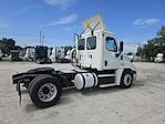 Used 2018 Freightliner Cascadia Cummins X15 Semi Truck for sale #785935 - photo 5