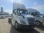 Used 2019 Freightliner Cascadia Detroit DD13 Semi Truck for sale #809164 - photo 4