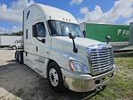 Used 2019 Freightliner Cascadia Detroit Diesel DD15 Semi Truck with Sleeper Cab for sale #813228 - photo 4