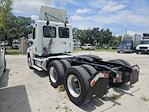 Used 2019 Freightliner Cascadia Cummins X15 Semi Truck for sale #864273 - photo 2