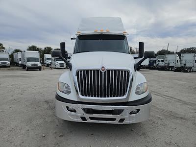 Used 2019 International LT - photo 1