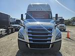 Used 2020 Freightliner Cascadia Detroit Diesel DD15 Semi Truck with Sleeper Cab for sale #877932 - photo 3