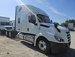 Used 2020 Freightliner Cascadia Detroit Diesel DD15 Semi Truck with Sleeper Cab for sale #877932 - photo 4
