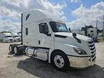 Used 2020 Freightliner Cascadia Detroit Diesel DD15 Semi Truck with Sleeper Cab for sale #878771 - photo 4