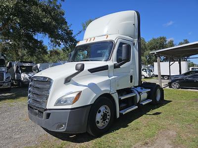Used 2020 Freightliner Cascadia Detroit DD13 Semi Truck for sale #880233 - photo 1