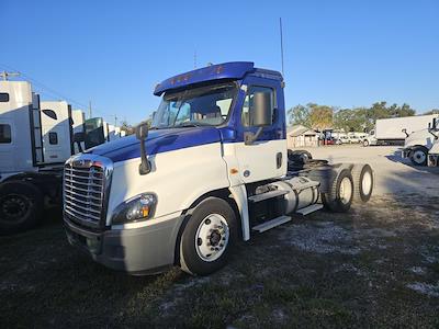 Used 2020 Freightliner Cascadia Detroit Diesel DD15 Semi Truck for sale #897519 - photo 1