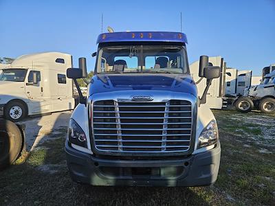 Used 2020 Freightliner Cascadia Detroit Diesel DD15 Semi Truck for sale #897519 - photo 2