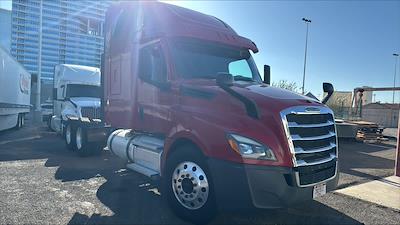 Used 2020 Freightliner Cascadia Detroit Diesel DD15 Semi Truck with Sleeper Cab for sale #268731 - photo 1