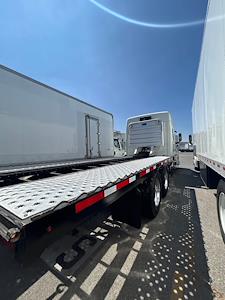 Used 2020 Freightliner Cascadia Sleeper Cab Flatbed Truck for sale #293136 - photo 2