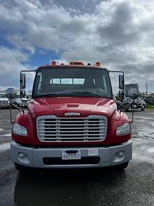 Used 2018 Freightliner M2 106 Conventional Cab Cab Chassis for sale #681569 - photo 2