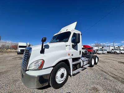 Used 2018 Freightliner Cascadia Detroit Diesel DD15 Semi Truck for sale #750550 - photo 1