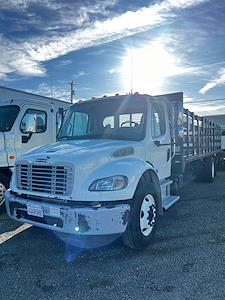 Used 2018 Freightliner M2 106 Conventional Cab Stake Bed for sale #752986 - photo 1