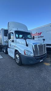 Used 2019 Freightliner Cascadia Detroit DD13 Semi Truck for sale #861312 - photo 1
