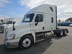 Used 2019 Freightliner Cascadia Cummins X15 Semi Truck with Sleeper Cab for sale #877884 - photo 1