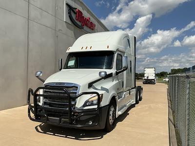 Used 2020 Freightliner Cascadia Detroit Diesel DD15 Semi Truck with Sleeper Cab for sale #240032 - photo 1