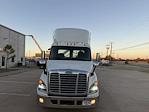 Used 2017 Freightliner Cascadia Detroit DD13 Semi Truck for sale #665078 - photo 3