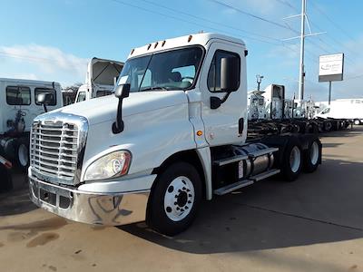 Used 2018 Freightliner Cascadia Detroit DD13 Semi Truck for sale #744739 - photo 1