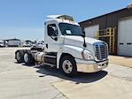 Used 2018 Freightliner Cascadia Detroit DD13 Semi Truck for sale #785157 - photo 4