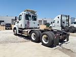 Used 2018 Freightliner Cascadia Detroit DD13 Semi Truck for sale #785157 - photo 2