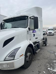 Used 2020 Volvo VNR 4x2 Semi Truck for sale #243052 - photo 1