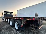 Used 2015 Freightliner 108SD Conventional Cab Flatbed Truck for sale #305400 - photo 2