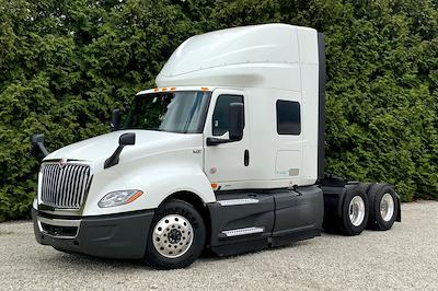 Used 2022 International LT International A26 Semi Truck for sale #502633 - photo 2