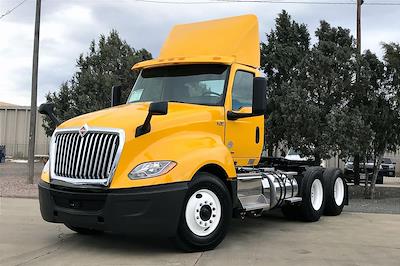 Used 2019 International LT International A26 Semi Truck for sale #503893 - photo 2