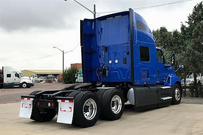 Used 2022 International LT International A26 Semi Truck for sale #504675 - photo 2