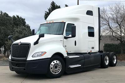 Used 2022 International LT Cummins X15, Signature Semi Truck for sale #505237 - photo 2