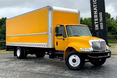 Used 2019 International DuraStar 4300 SBA 4x2 Box Truck for sale #491287 - photo 1