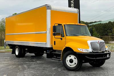 Used 2019 International DuraStar 4300 4x2 Box Truck for sale #491291 - photo 1