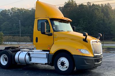 Used 2019 International LT International A26 Semi Truck for sale #504084 - photo 1