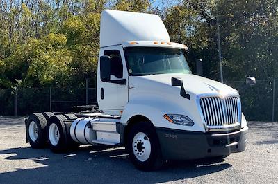 Used 2019 International LT International A26 Semi Truck for sale #504499 - photo 1