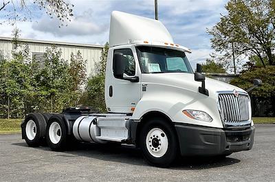 Used 2019 International LT International A26 Semi Truck for sale #503919 - photo 1