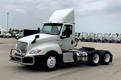 Used 2019 International LT International A26 Semi Truck for sale #503535 - photo 2
