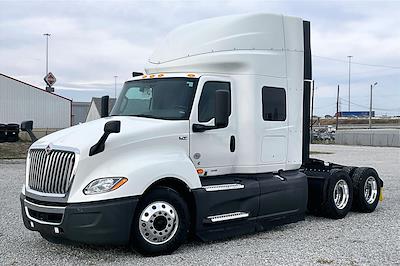 Used 2022 International LT Cummins X15, Signature Semi Truck for sale #502431 - photo 2
