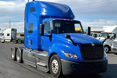 Used 2022 International LT International A26 Semi Truck for sale #504687 - photo 2