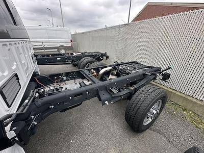 New 2024 Ford F-350 Super Cab Cab Chassis for sale #G01929U - photo 2