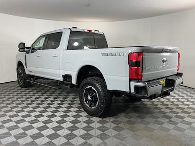 New 2026 Ford F-350 Lariat Crew Cab 4WD SRW Pickup for sale #I9134 - photo 2
