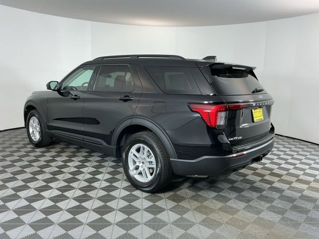 New 2026 Ford Explorer - photo 2