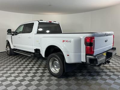 Used 2025 Ford F-450 Lariat Crew Cab for sale #IAM8117 - photo 2