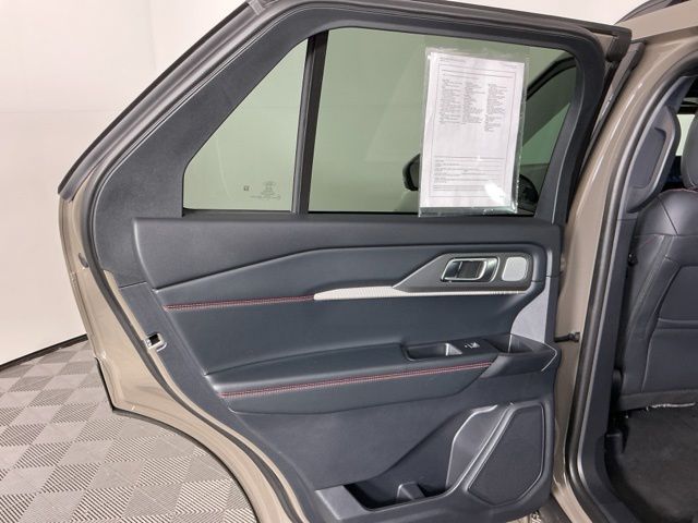 Used 2026 Ford Explorer - photo 25