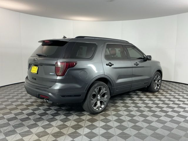 Used 2018 Ford Explorer - photo 7
