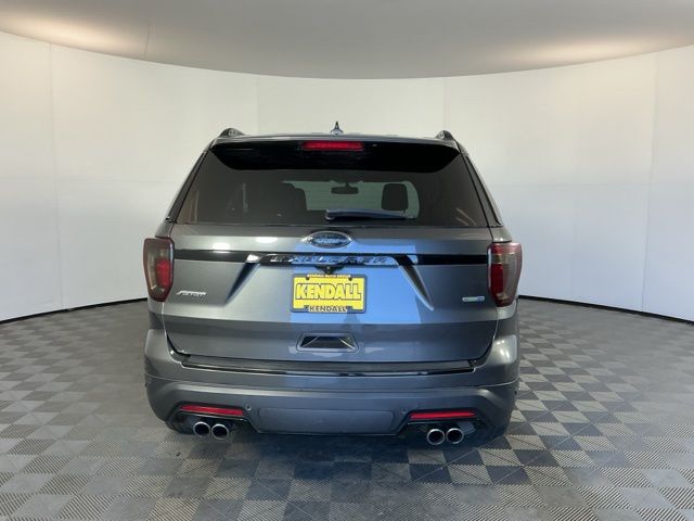 Used 2018 Ford Explorer - photo 8
