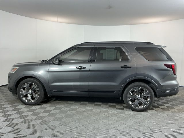 Used 2018 Ford Explorer - photo 10