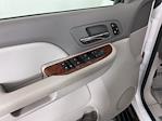 2008 Chevrolet Suburban 4x4 SUV for sale #IZC1653 - photo 12